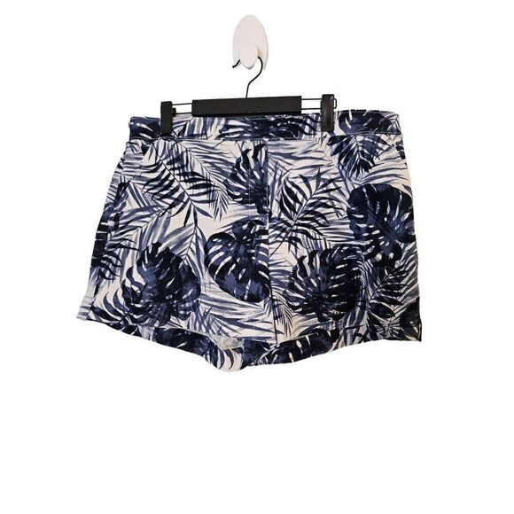 Spanx On The Go leaf print blue and white shorts. Size XL. - Picture 1 of 6